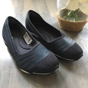 Cute Puma Ballet Flat Sneakers 6.5